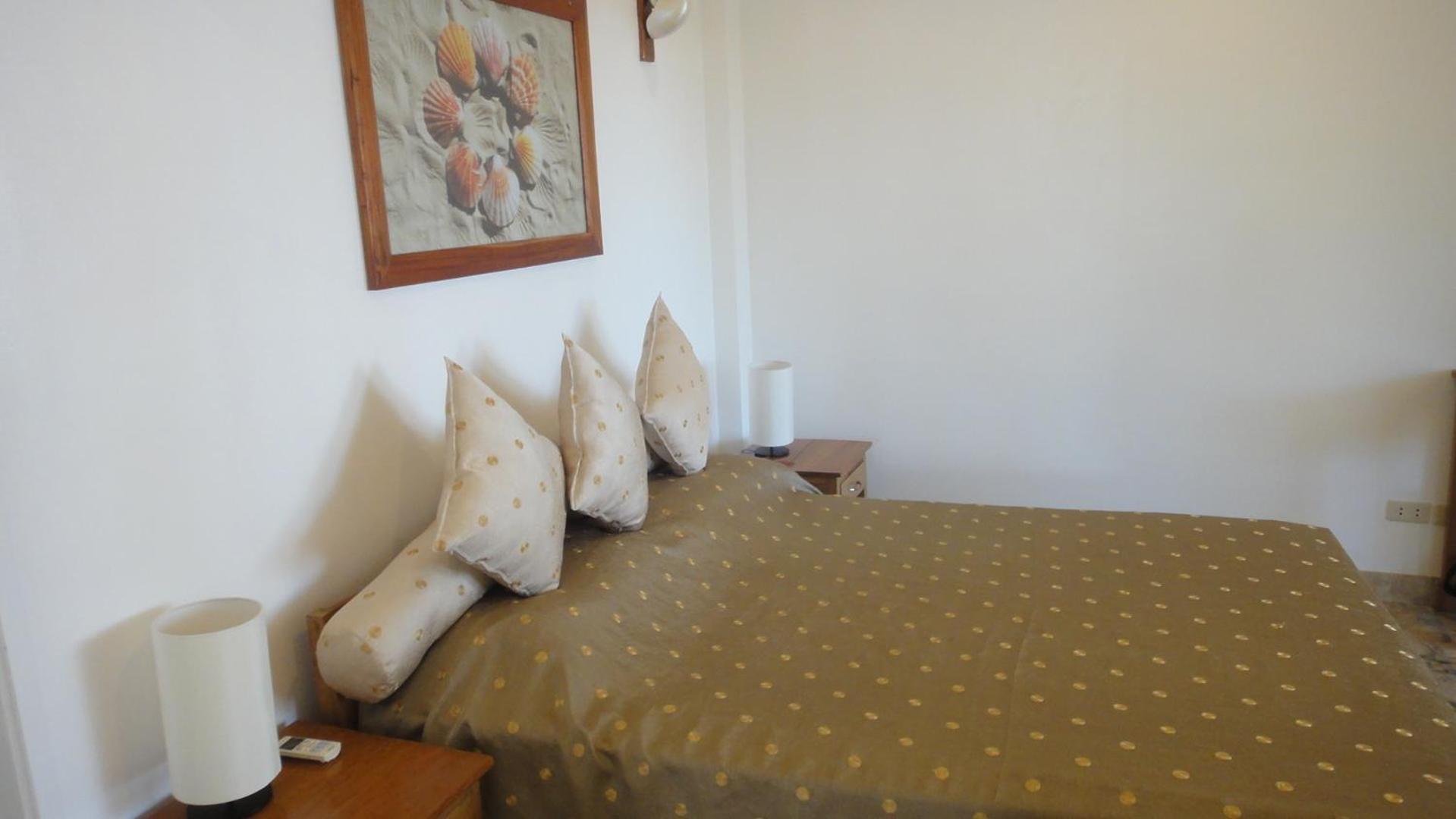 Argonauta Boracay Apartment Suites And Villas Boracay Island Oda fotoğraf