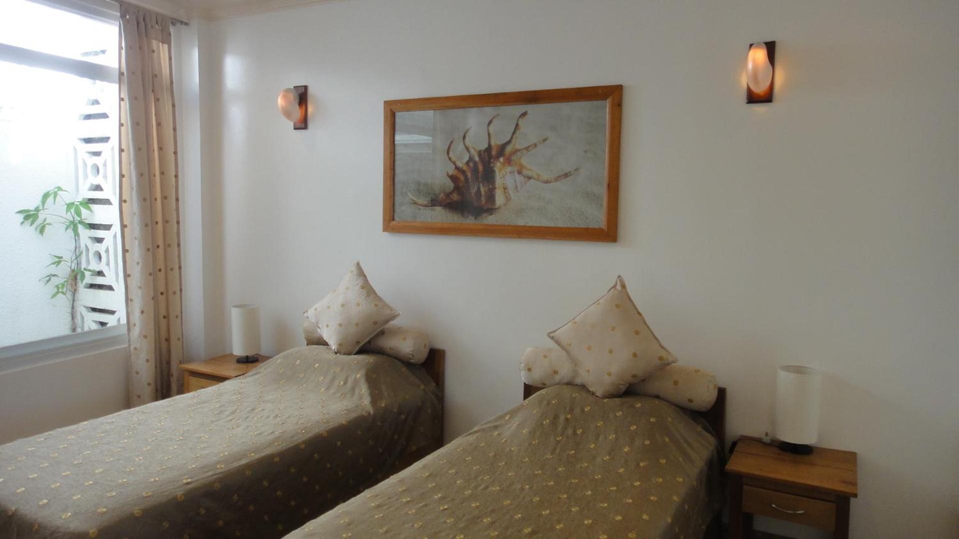 Argonauta Boracay Apartment Suites And Villas Boracay Island Oda fotoğraf